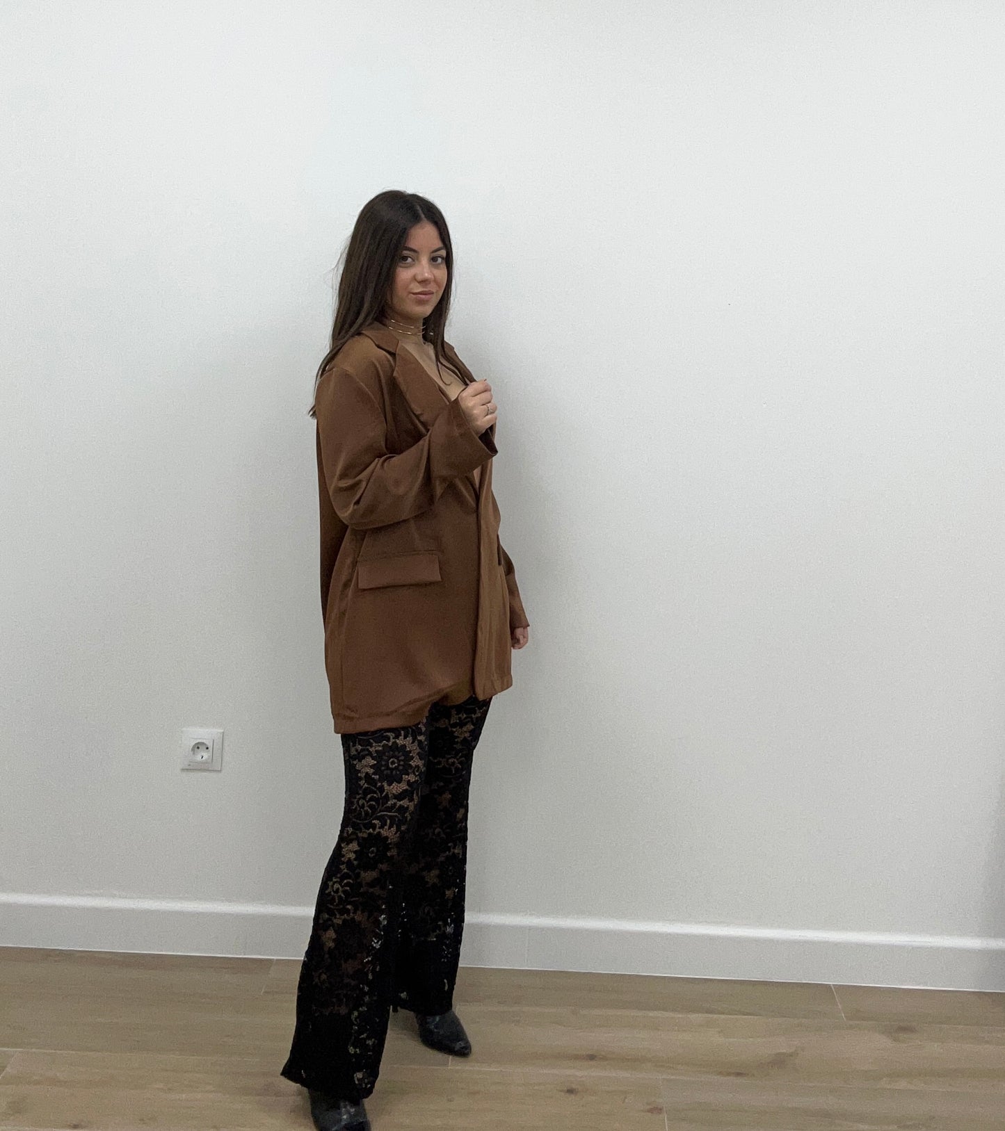CHAQUETA RASO MARRÓN